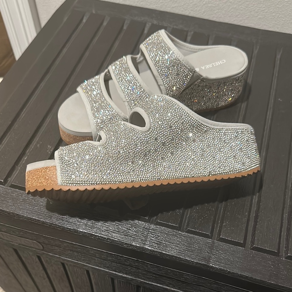 Chelsea & Violet Silver Glitter Flats